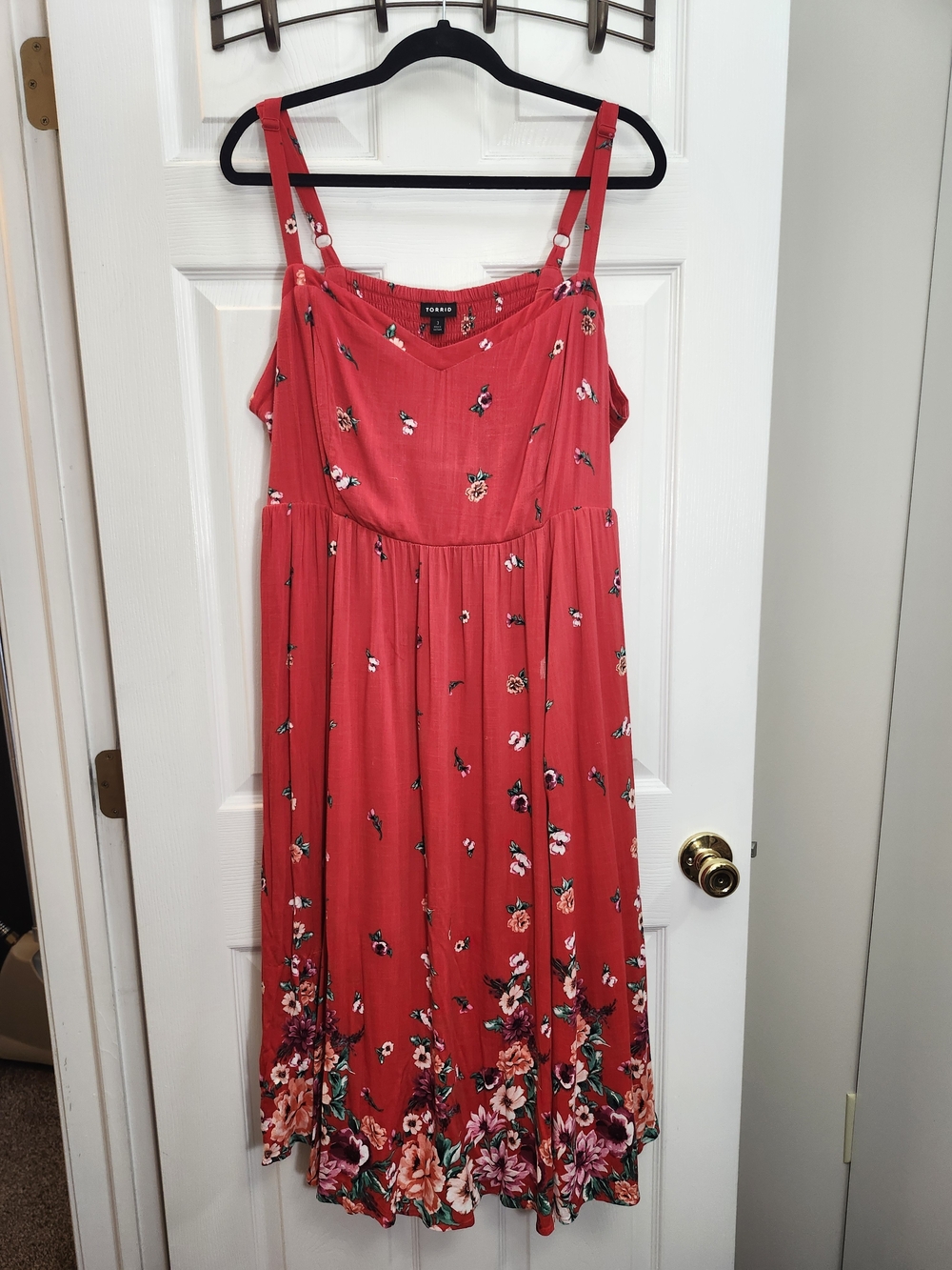 Torrid Floral Maxi Dress Trio – Cream, White & Red, Size 3X, 1 NWT, 2 NWOT - Picture 13 of 16